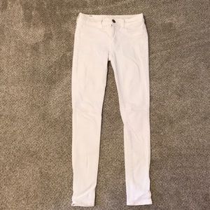 American eagle white jeans